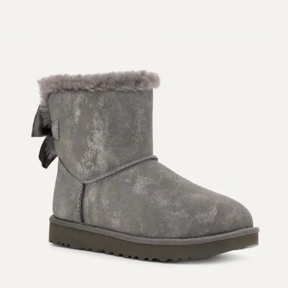 NWT UGG Mini Bailey Bow Glimmer Boot! - Picture 1 of 15
